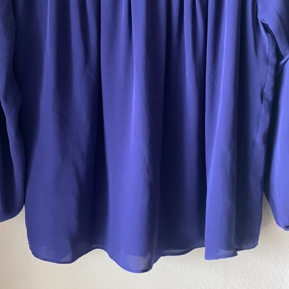PARKER Silk Cold Shoulder Balloon Sleeve Blouse - Picture 3 of 9